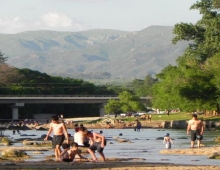 Tarde en el rio Sierras