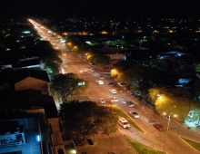 Vista aerea nocturna de la ciudad