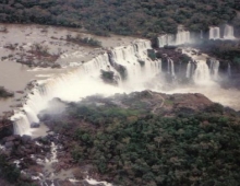 Cataratas Isla San Martin 